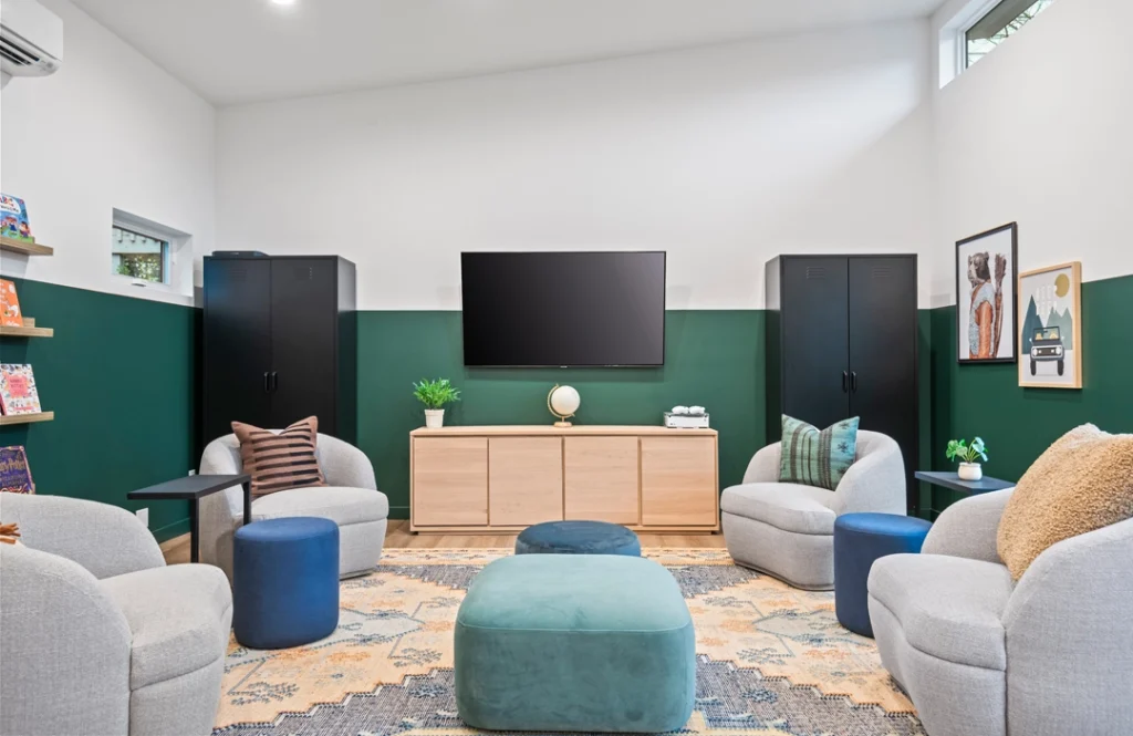 Children's lounge with flexible seating and colorful decor